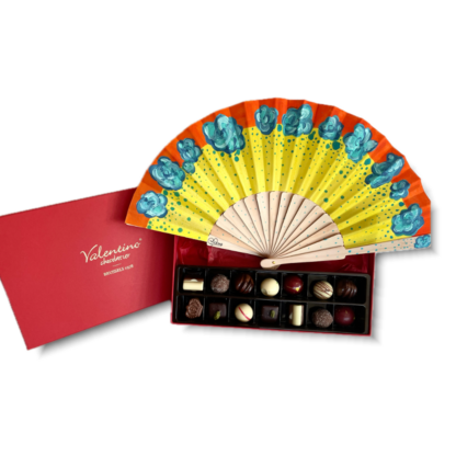 Pachet cadou Valentino cu Evantai Pictat Manual, Unicat