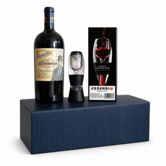 Pachet Cadou Castel Mimi The Governor cu Aerator Profesional de Vin ESSENSIO